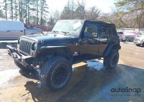 2013 Jeep Wrangler Unlimited Sahara из США, поврежденный, VIN 1C4BJWEG3DL513522